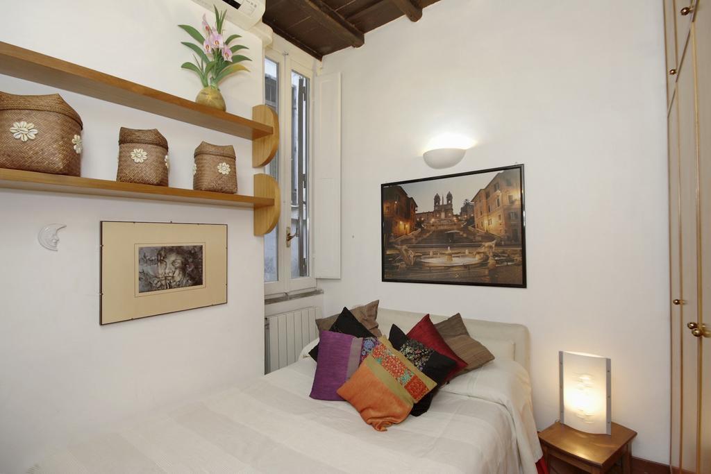 Falegnami Apartment Ρώμη Δωμάτιο φωτογραφία